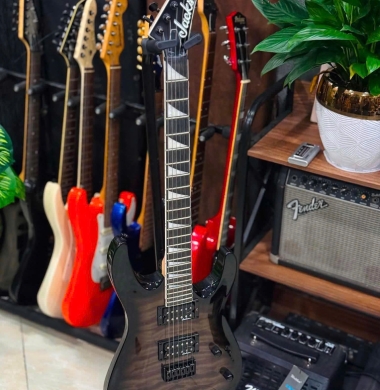 Thu mua đàn guitar quận 5. 0707522522