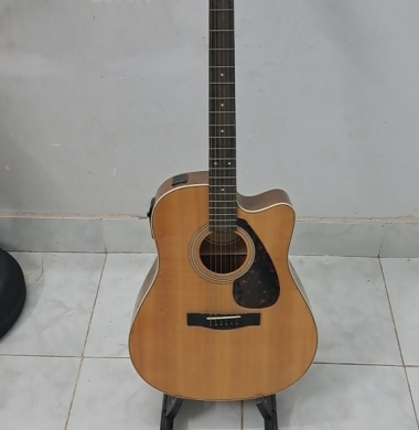Thu Mua Đàn Guitar Nha Trang. 0783499814